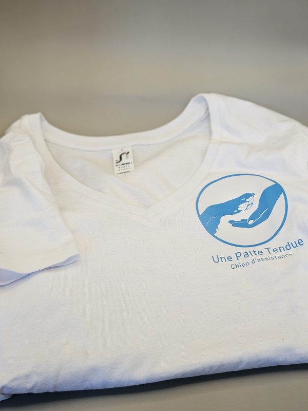 T-shirts femmes Une Patte Tendue